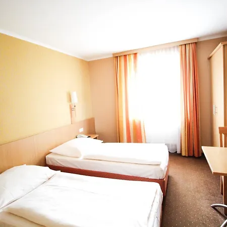 Jagerhof Hotel Garching bei München