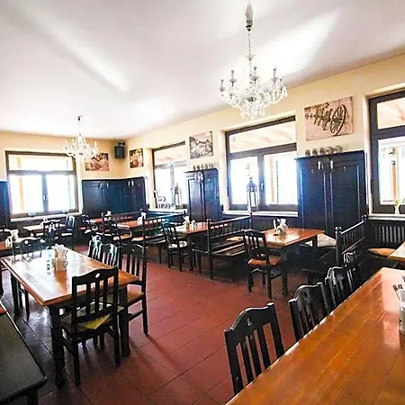 Jagerhof فندق